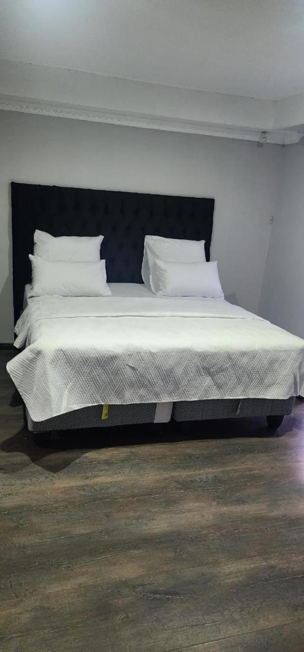 Silent Corner Guest House ロードポート エクステリア 写真